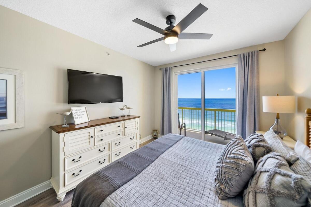Apartment Calypso 908w Stunning Condo, Front, And Immaculate *